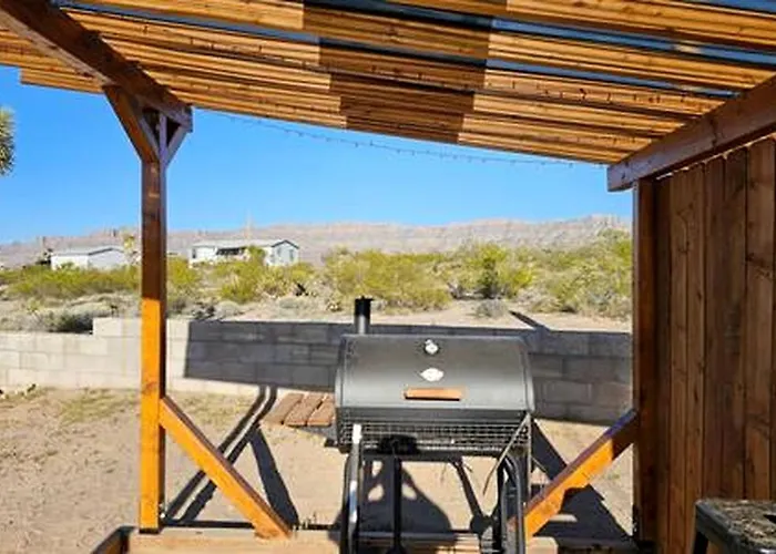 Stunning Vacation With Foosball And Barbecue In Meadview, Arizona * Meadview