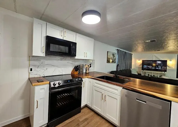 Holiday home Stunning Vacation With Foosball And Barbecue In Meadview, Arizona *