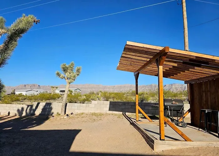 Stunning Vacation With Foosball And Barbecue In Meadview, Arizona *